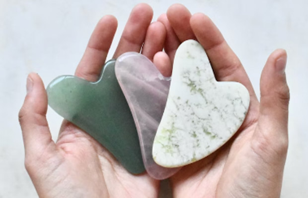 Does Gua Sha Actually Work? Benefits Of Gua Sha