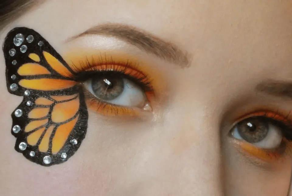 Butterfly Eyeliner