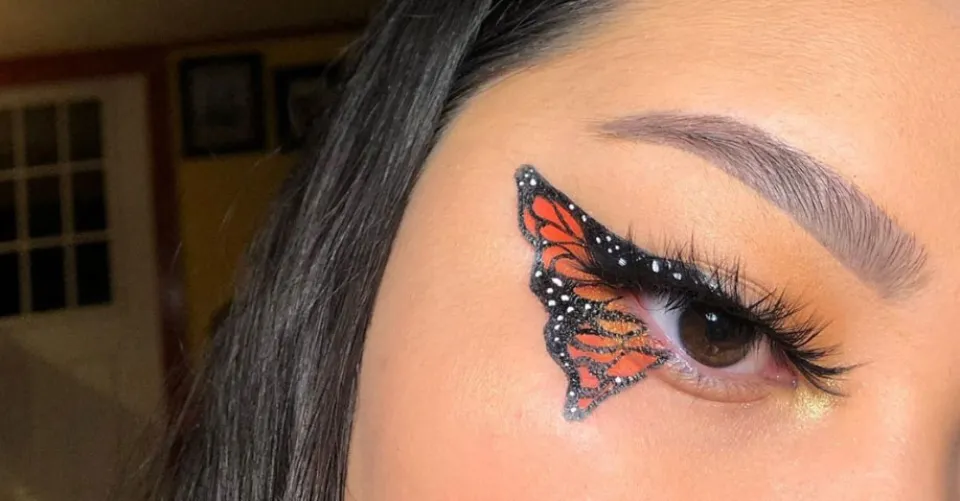 Butterfly Eyeliner