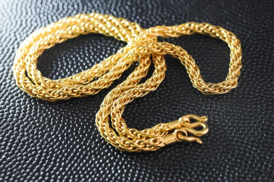 How to Clean Gold-plated Jewelry? Complete Guide