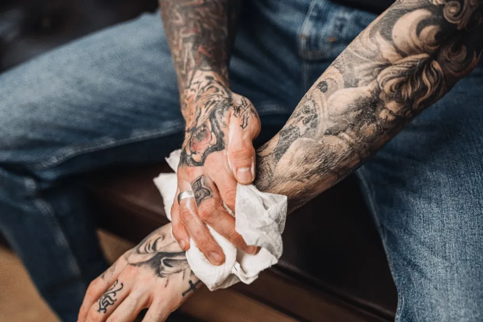 hand tattoo healing time