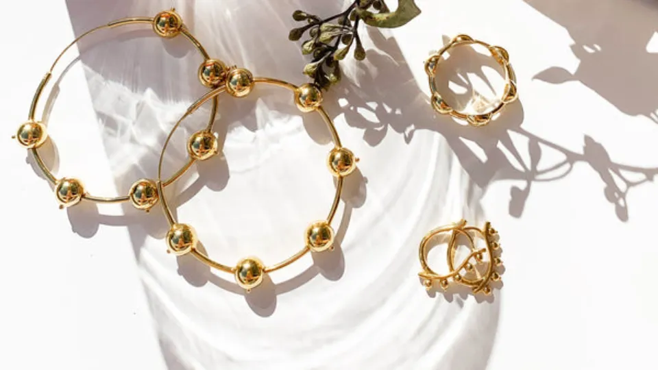 How to Clean Gold Vermeil Jewelry