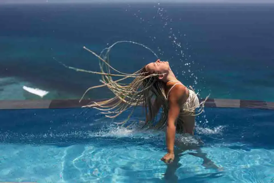 Can You Swim With Box Braids? Facts to Know
