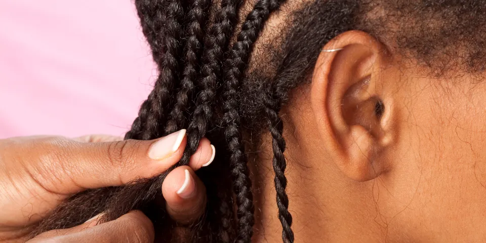 How to Refresh Knotless Box Braids