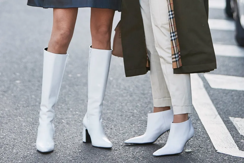 Are White Boots in Style