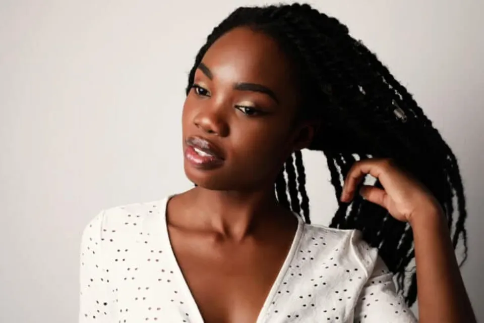 Do Box Braids Damage Hair? Find Out More! - After SYBIL