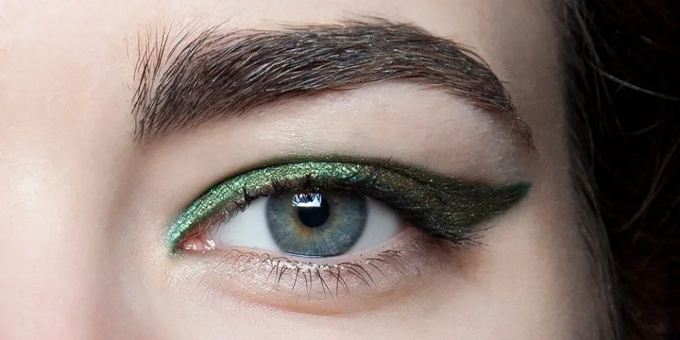 Eyeliner for Green Eyes