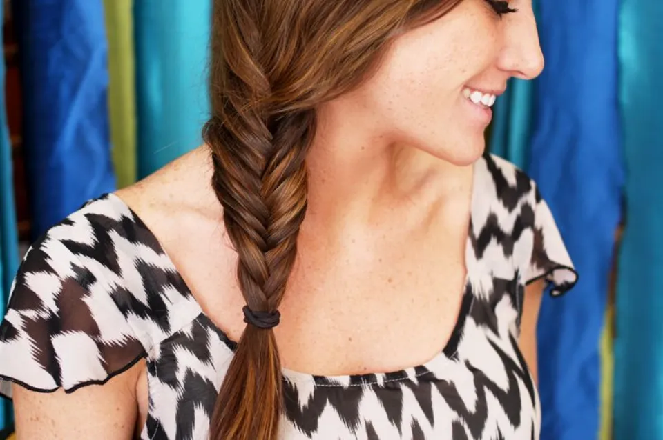 How to Do Fishtail Braids? Step-by-step Guide