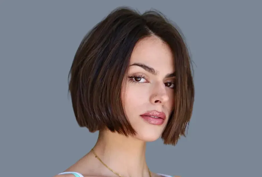 Short Straight Hairstyle