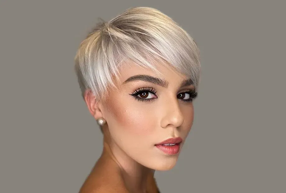  Short Straight Hairstyles