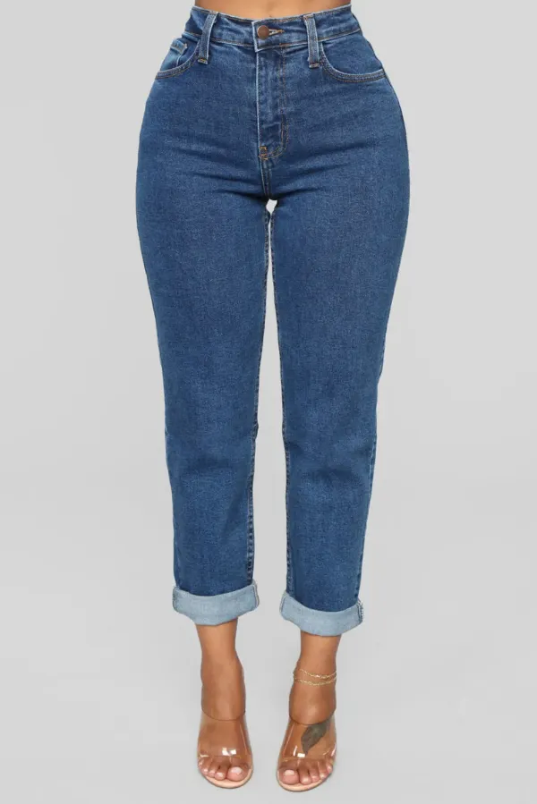 do fashion nova jeans run small