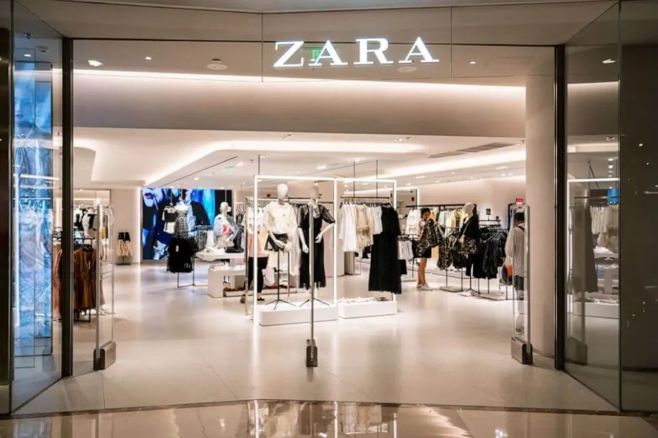 Does Zara Have Military Discount? Answered 2023