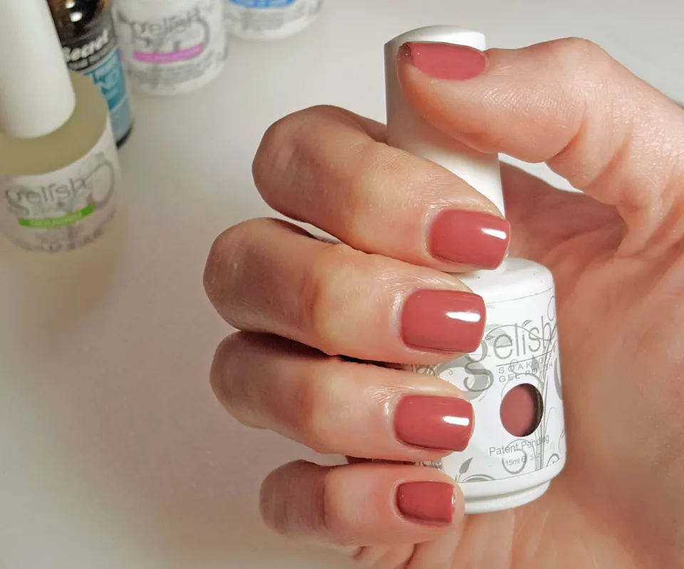 How to Do Gel Manicure at Home