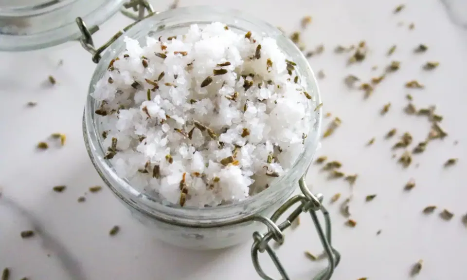 How to Make Salt Body Scrub