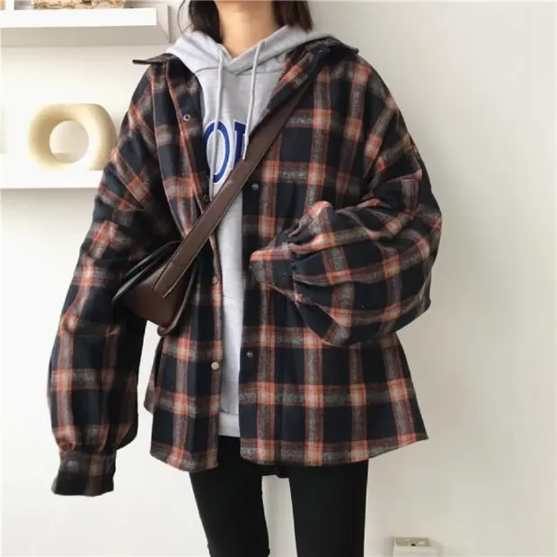 How to Style Oversized Flannel