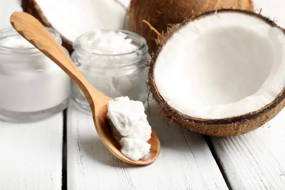 how to use coconut oil for teeth