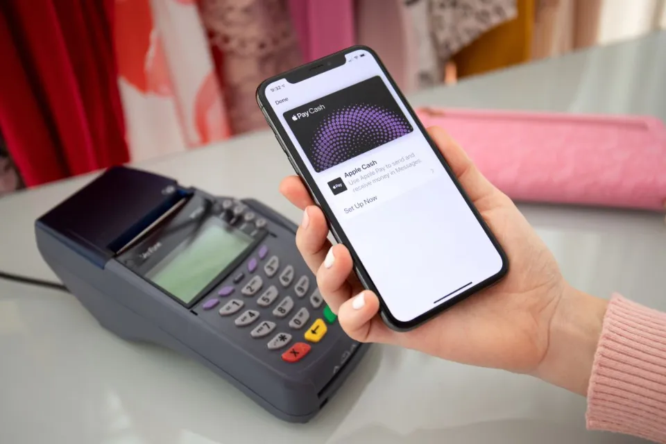 Does American Eagle Take Apple Pay