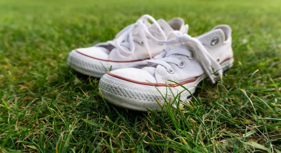 How to Clean Converse Shoes