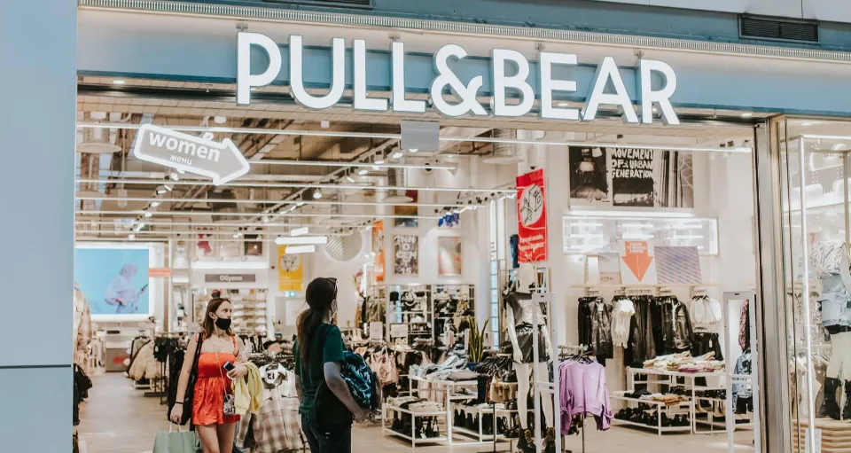 Is Pull&Bear Fast Fashion? Things to Know 2023