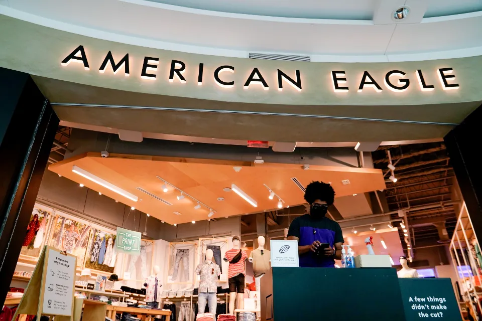 When Does American Eagle Restock Online