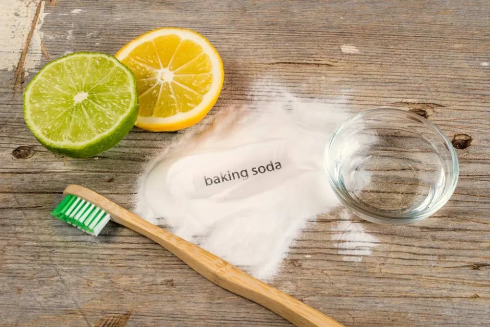 Does Baking Soda Whiten Teeth