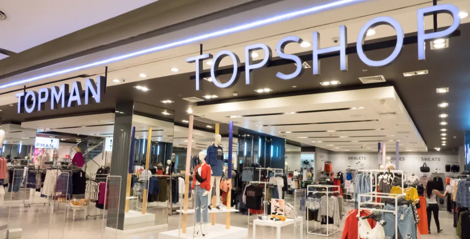 Does Topshop Run Small? Topshop Size Guide 2023