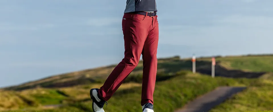 How Should Golf Pants Fit? Complete Guide 2023