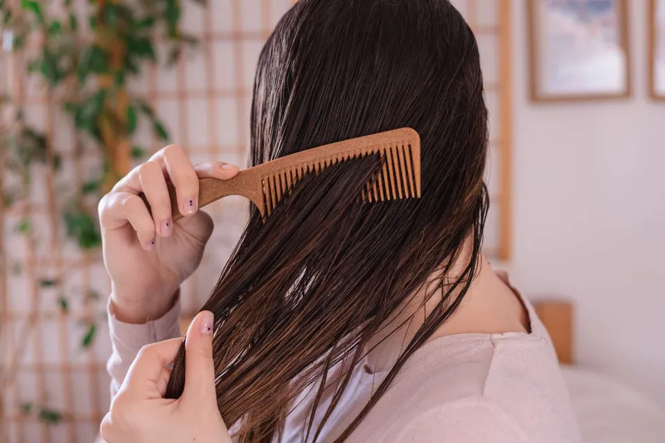 Can You Straighten Wet Hair