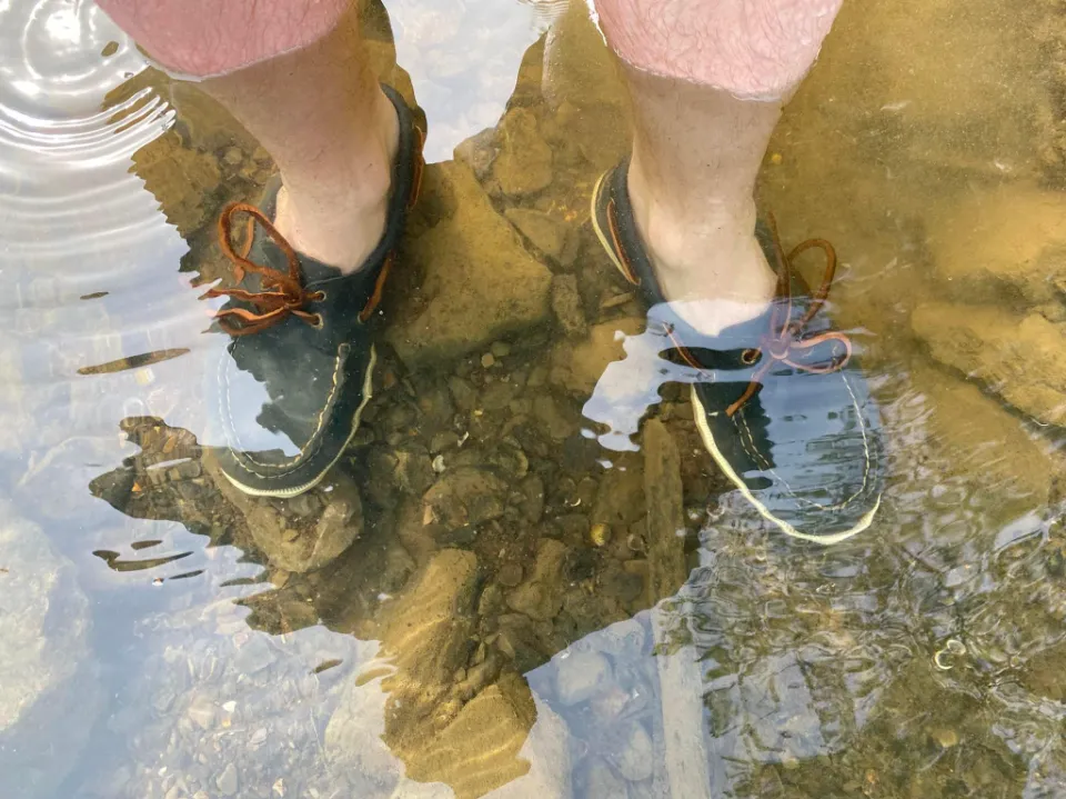 how to wash sperry sneakers