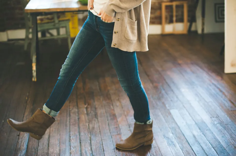 How to Wear Booties With Skinny Jeans