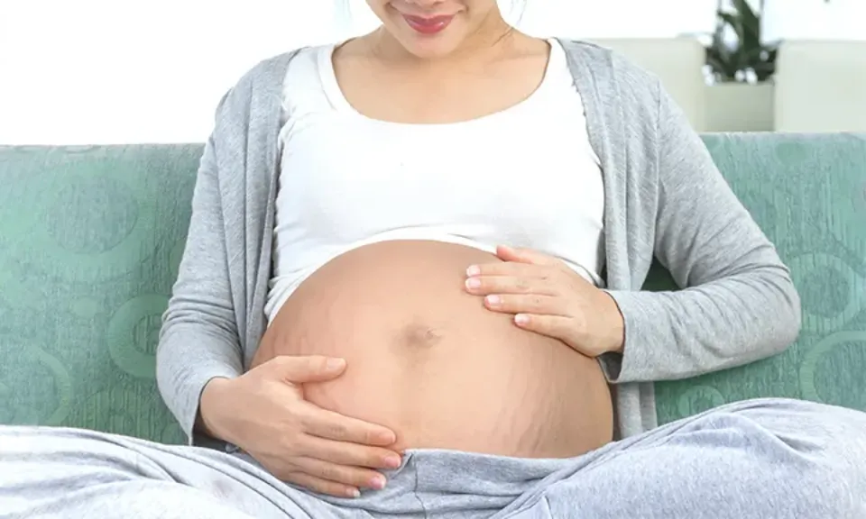 Can You Whiten Your Teeth While Pregnant? Quick Answer