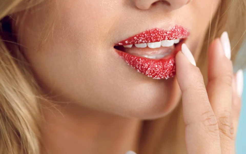 is it safe to eat lip scrub