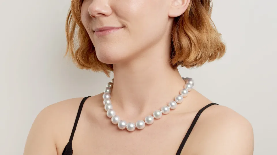 How to Tell If Pearls Are Real