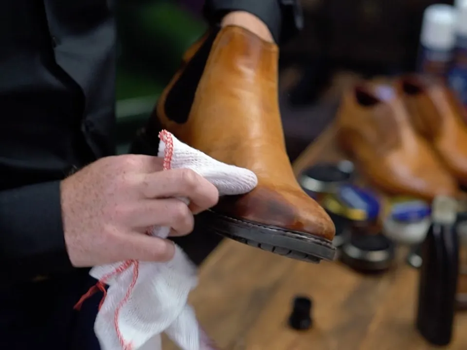 How to Clean Chelsea Boots